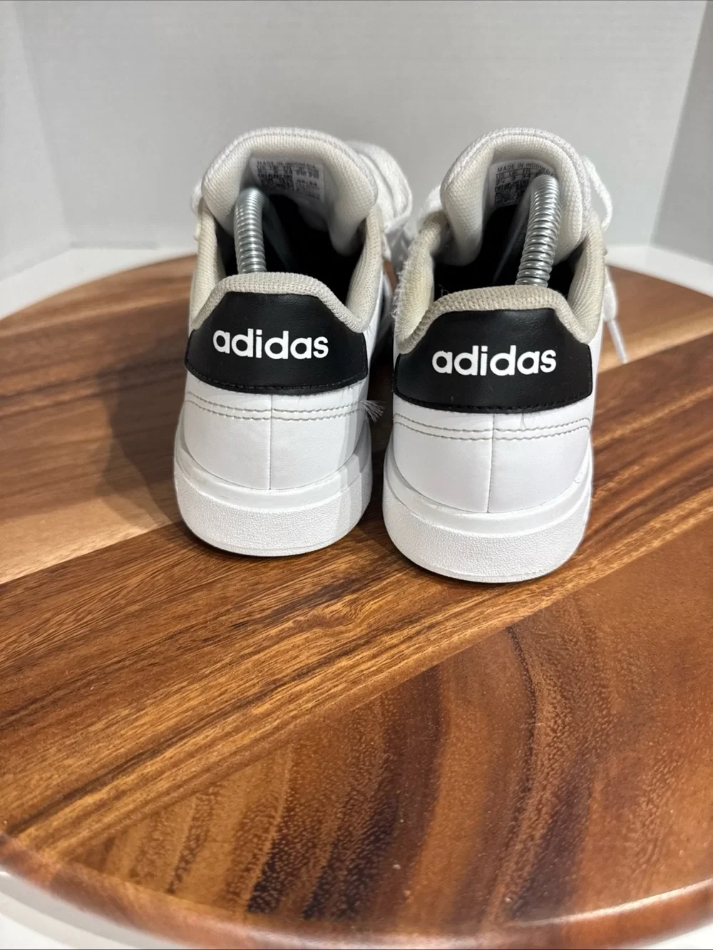 Adidas Grand Court Low White Black shoes Kids 2.5Y